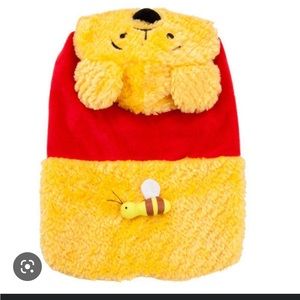 Winnie the Pooh XS costume for pet!